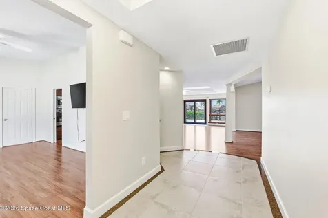 1525 Sykes Creek Drive Merritt Island FL 32953