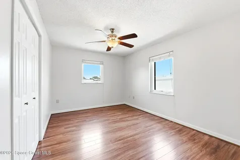1525 Sykes Creek Drive Merritt Island FL 32953