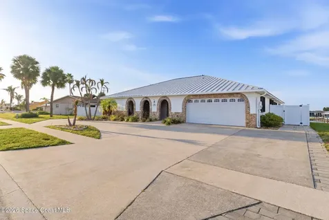 1525 Sykes Creek Drive Merritt Island FL 32953