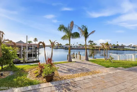 1525 Sykes Creek Drive Merritt Island FL 32953