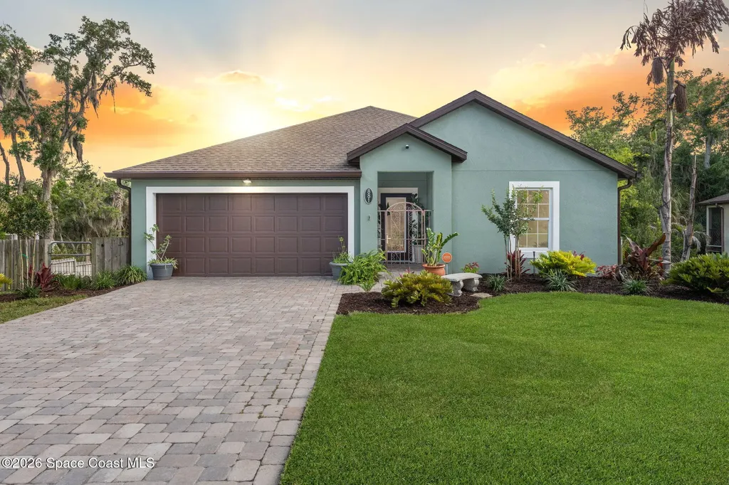 881 Mandarin Drive NE Palm Bay FL 32905