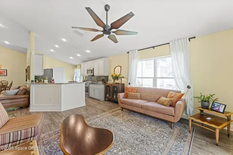 881 Mandarin Drive NE Palm Bay FL 32905