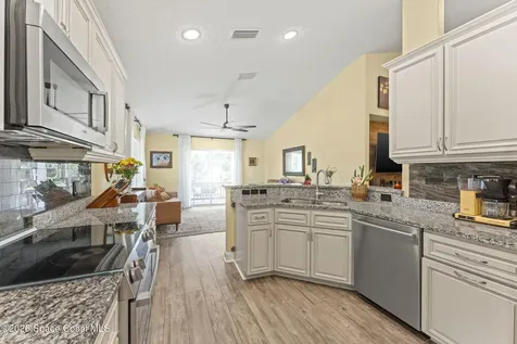 881 Mandarin Drive NE Palm Bay FL 32905