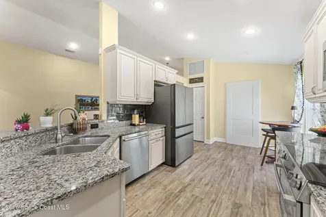 881 Mandarin Drive NE Palm Bay FL 32905