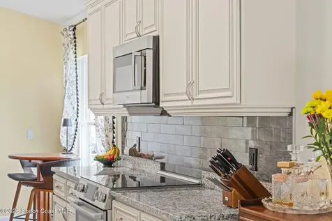 881 Mandarin Drive NE Palm Bay FL 32905