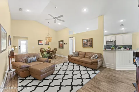 881 Mandarin Drive NE Palm Bay FL 32905