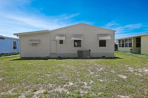 451 E Egret Circle Barefoot Bay FL 32976