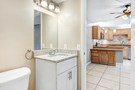 2111 Vista Oaks Circle NE Palm Bay FL 32905