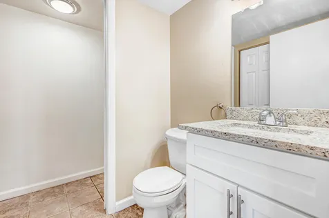 2111 Vista Oaks Circle NE Palm Bay FL 32905