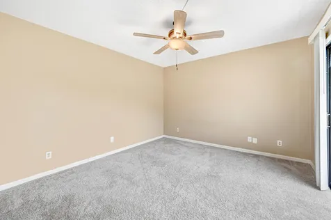 2111 Vista Oaks Circle NE Palm Bay FL 32905