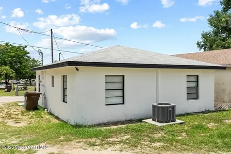 419 N 8th Street Haines City FL 33844