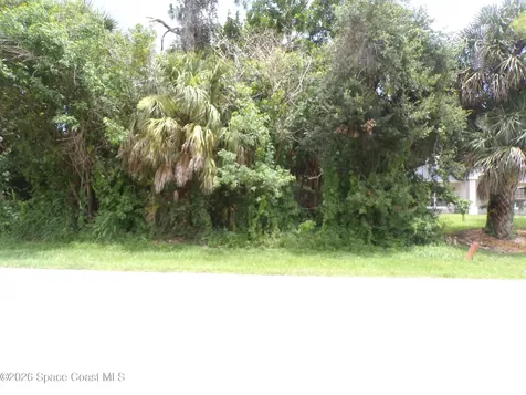 1077 Blossom Drive Sebastian FL 32958