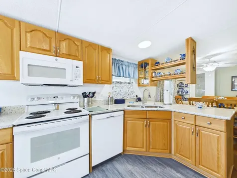 1191 Greenview Court NE Palm Bay FL 32907