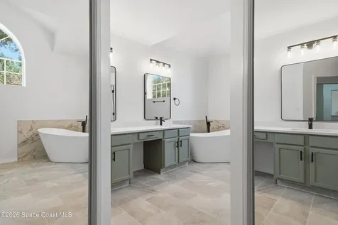 584 Laurel Oak Court NE Palm Bay FL 32907