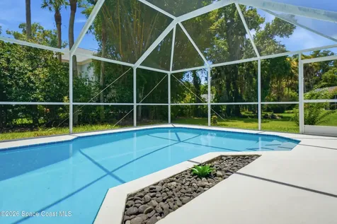 584 Laurel Oak Court NE Palm Bay FL 32907