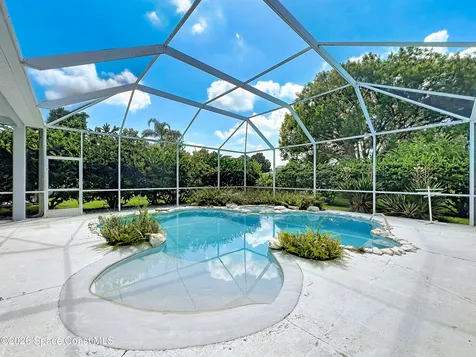 269 Carmel Drive Melbourne FL 32940