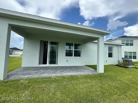 2285 Majorelle Drive NW Palm Bay FL 32907