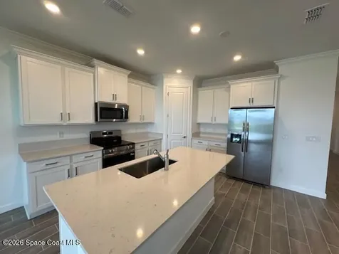 2285 Majorelle Drive NW Palm Bay FL 32907