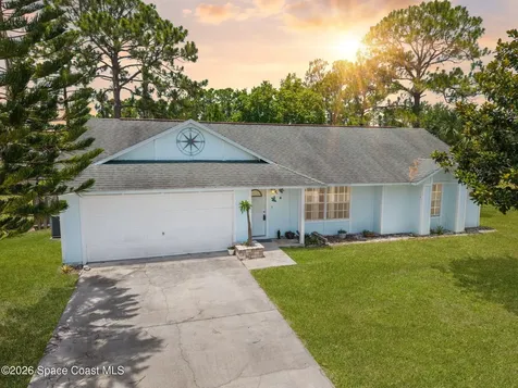 2626 Trinity Avenue SE Palm Bay FL 32909