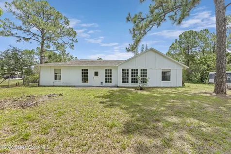 2626 Trinity Avenue SE Palm Bay FL 32909