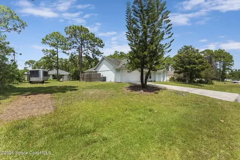 2626 Trinity Avenue SE Palm Bay FL 32909