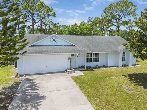 2626 Trinity Avenue SE Palm Bay FL 32909