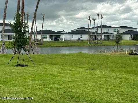 2195 Majorelle Drive NW Palm Bay FL 32907