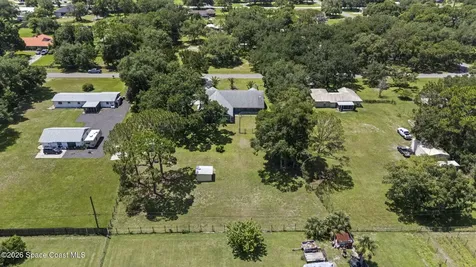 4036 Arlington Avenue Mims FL 32754