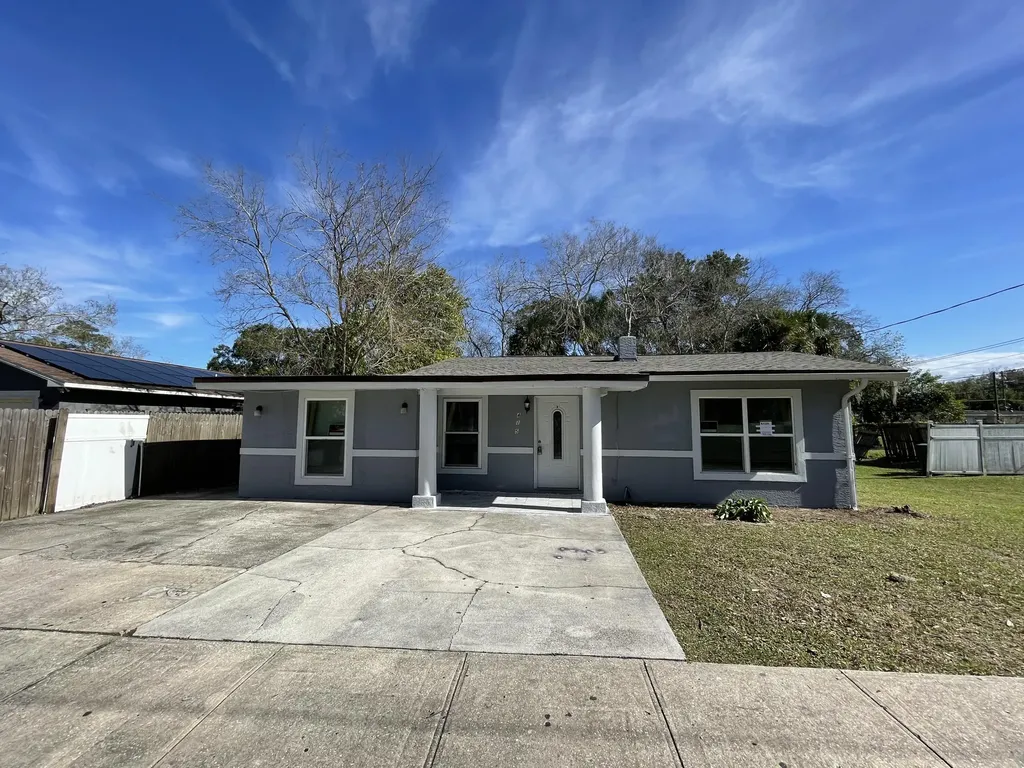415 S Robbins Avenue Titusville FL 32796