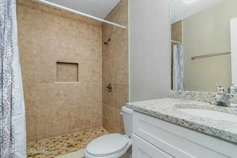 2567 Pepper Avenue Melbourne FL 32935