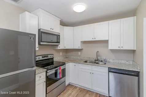 2567 Pepper Avenue Melbourne FL 32935