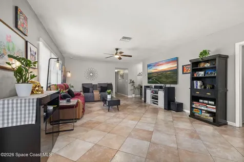 932 Glenmore Circle Melbourne FL 32901