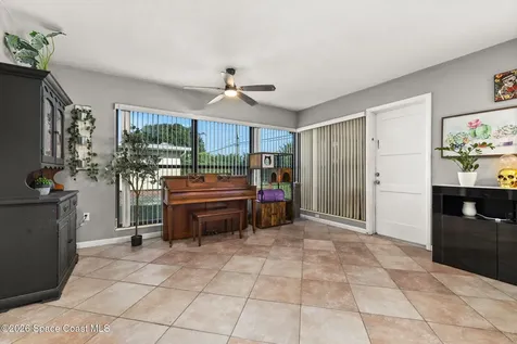 932 Glenmore Circle Melbourne FL 32901