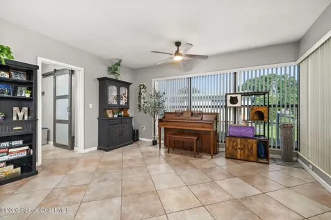 932 Glenmore Circle Melbourne FL 32901
