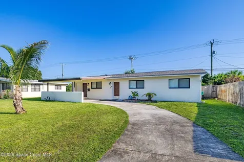932 Glenmore Circle Melbourne FL 32901