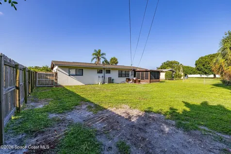 932 Glenmore Circle Melbourne FL 32901