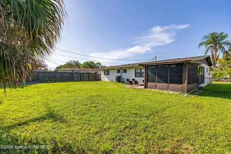 932 Glenmore Circle Melbourne FL 32901