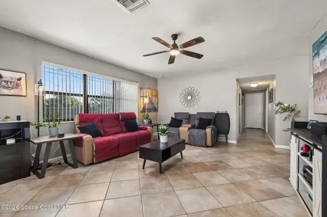932 Glenmore Circle Melbourne FL 32901