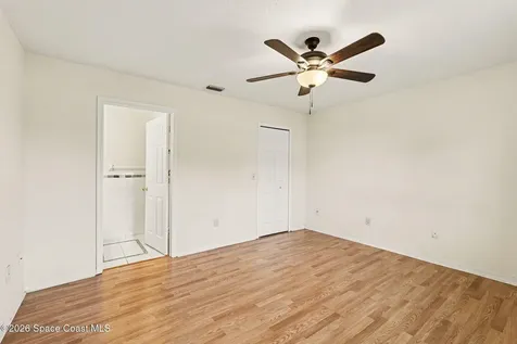 880 Vocelle Avenue Sebastian FL 32958