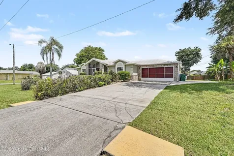 880 Vocelle Avenue Sebastian FL 32958