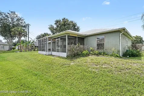 880 Vocelle Avenue Sebastian FL 32958