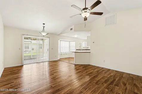 880 Vocelle Avenue Sebastian FL 32958