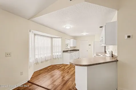 880 Vocelle Avenue Sebastian FL 32958
