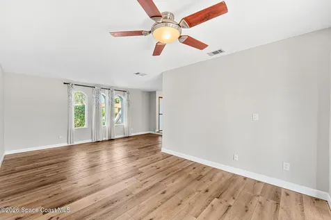 475 E Amherst Circle Satellite Beach FL 32937
