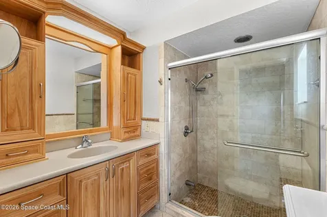 475 E Amherst Circle Satellite Beach FL 32937