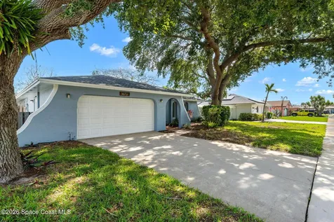 475 E Amherst Circle Satellite Beach FL 32937