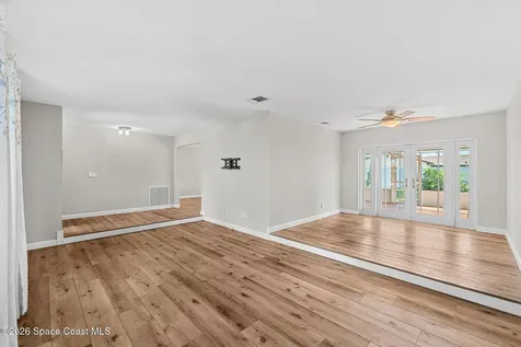 475 E Amherst Circle Satellite Beach FL 32937