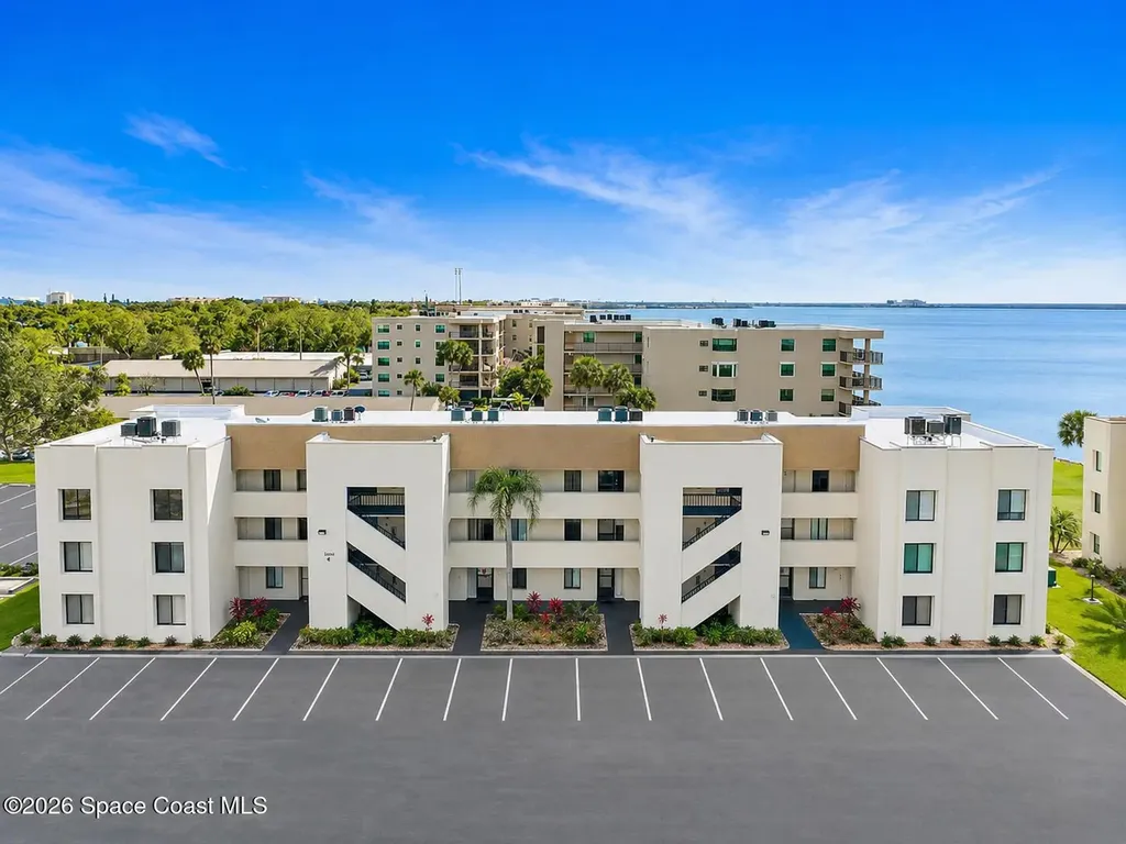 200 International Drive N Cape Canaveral FL 32920