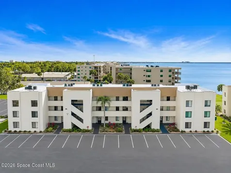 200 International Drive N Cape Canaveral FL 32920