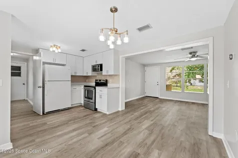 403 Tillman Avenue SW Palm Bay FL 32908